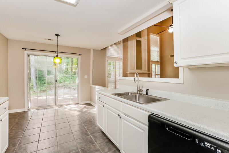 0/Mo, 4259 Pentworth Ln NW Kennesaw, GA 30144 Breakfast Nook View