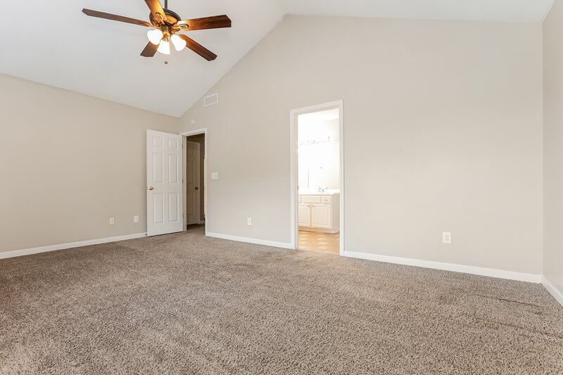 0/Mo, 4259 Pentworth Ln NW Kennesaw, GA 30144 Main Bedroom View 2