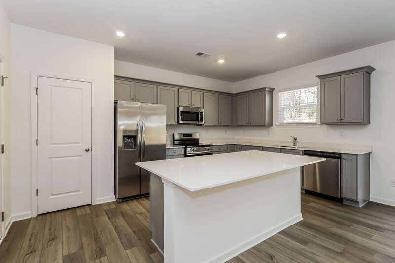 2,285/Mo, 209 Paisley Way Locust Grove, GA 30248 Kitchen View 2