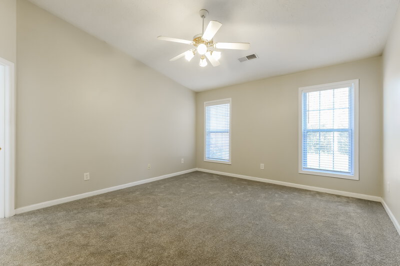 2,095/Mo, 555 The Boulevard Newnan, GA 30263 Main Bedroom View