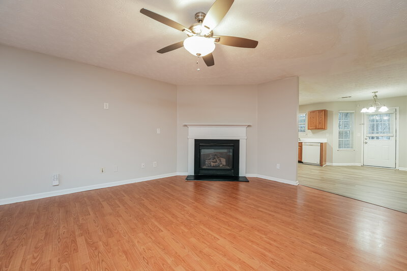 1,865/Mo, 126 Springbottom Dr Lawrenceville, GA 30045 Living Room View