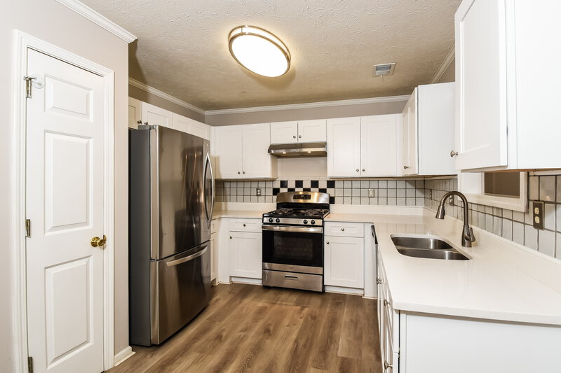 2,175/Mo, 3082 Sentinel Cir Lawrenceville, GA 30043 Kitchen View
