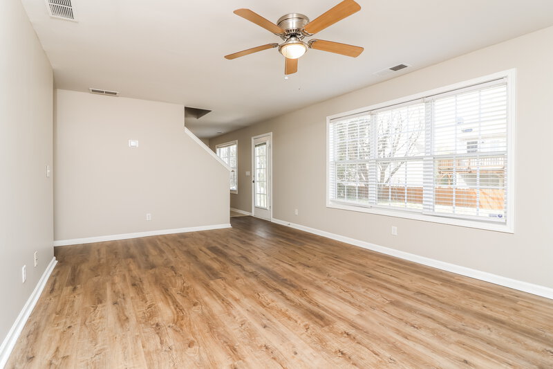 1,970/Mo, 6607 Killington Ct Douglasville, GA 30134 Living Room View 4