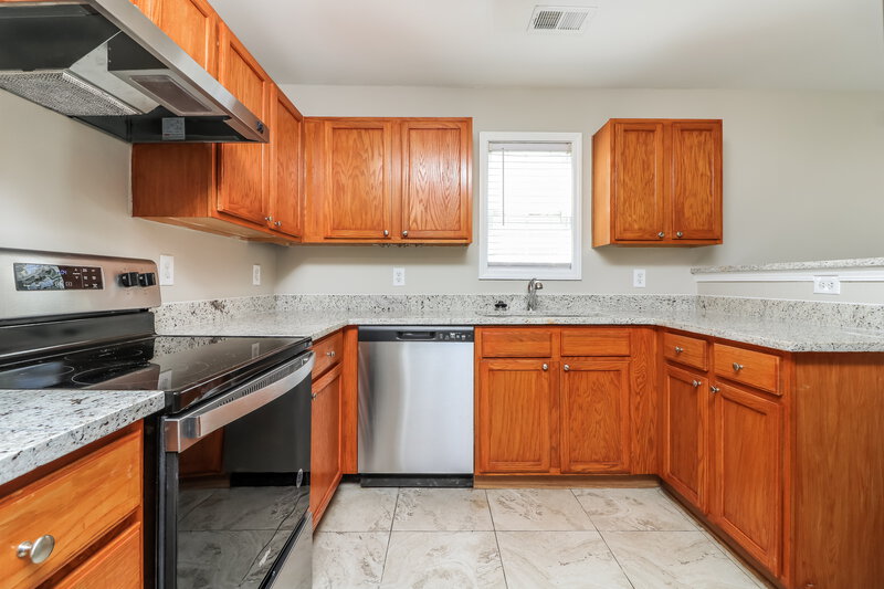 1,970/Mo, 6607 Killington Ct Douglasville, GA 30134 Kitchen View 2