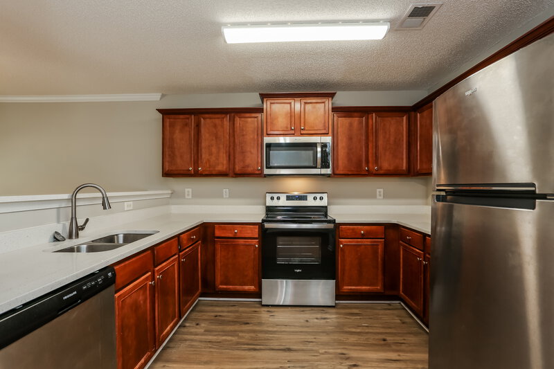 1,815/Mo, 3925 Pine Village Pl Loganville, GA 30052 Kitchen View