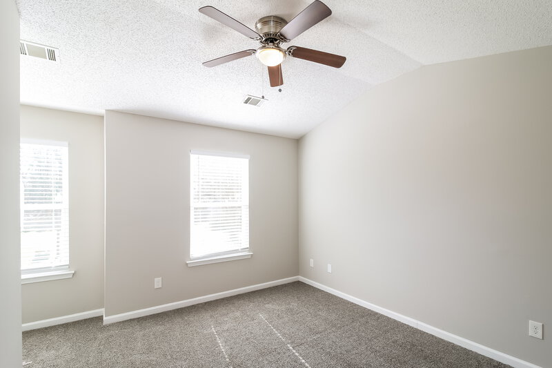 1,635/Mo, 1611 Hallmark Hills Dr Griffin, GA 30223 Living Room View