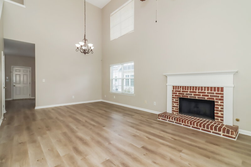2,415/Mo, 4639 Liberty Square Dr Acworth, GA 30101 Living Room View 2