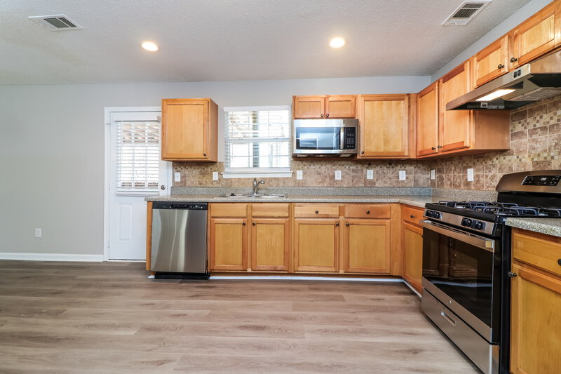 2,195/Mo, 318 Baywood Way Hiram, GA 30141 Kitchen View