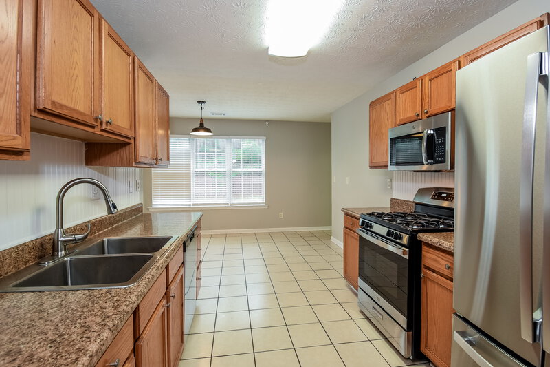 2,510/Mo, 4021 Plantation Mill Dr Buford, GA 30519 Kitchen View
