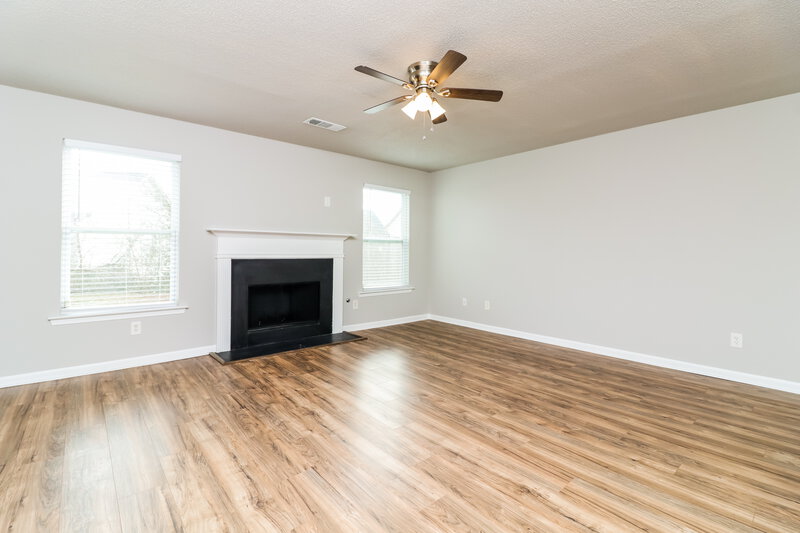 1,645/Mo, 2009 Rolling Meadows Rd Villa Rica, GA 30180 Living Room View 3