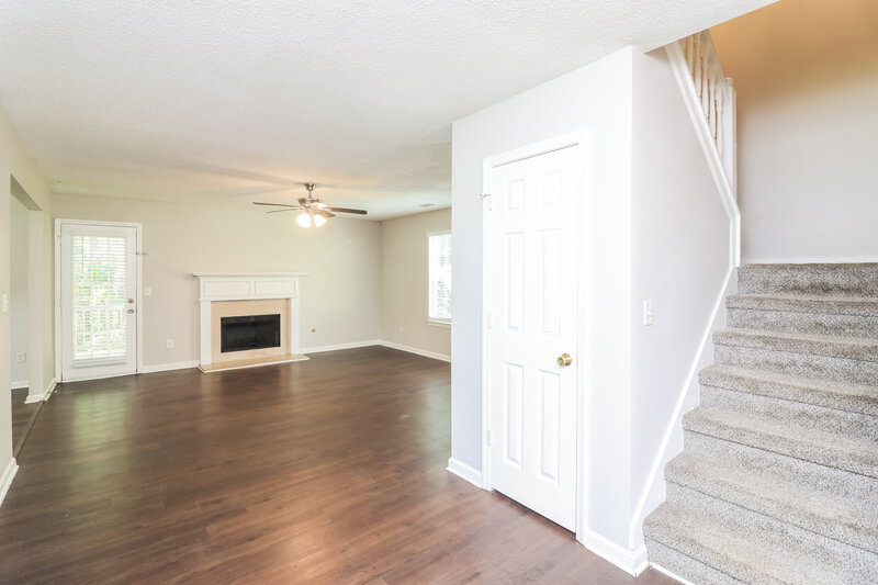 2,035/Mo, 4125 Clarks Trl Douglasville, GA 30135 Foyer View