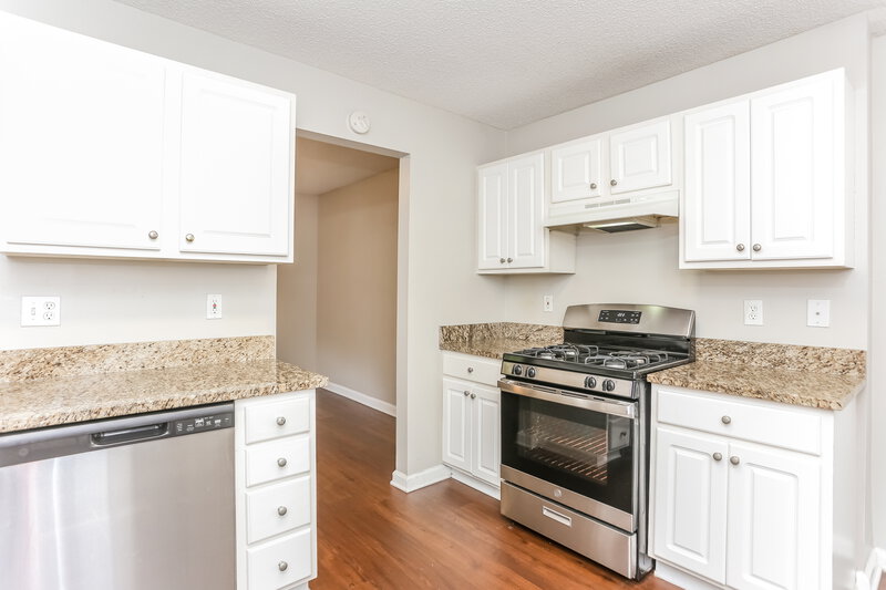 1,775/Mo, 3234 Grove Trl NW Acworth, GA 30101 Kitchen View 3