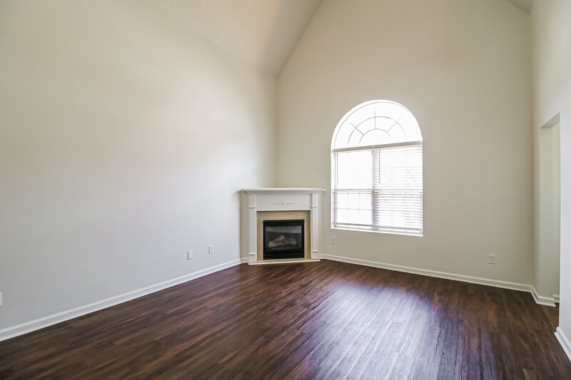 2,020/Mo, 1705 New Orleans Way McDonough, GA 30252 Living Room View