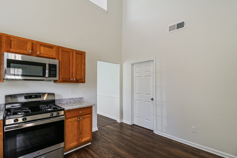 2,020/Mo, 1705 New Orleans Way McDonough, GA 30252 Kitchen View 2
