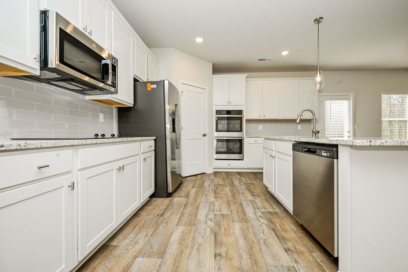 2,610/Mo, 133 Weldon Rd McDonough, GA 30253 Kitchen View