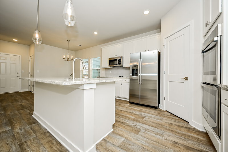 2,610/Mo, 133 Weldon Rd McDonough, GA 30253 Kitchen View 2