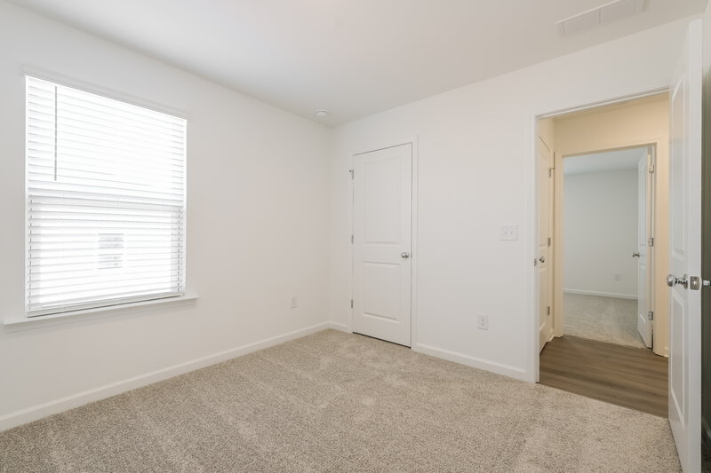 1,990/Mo, 3162 Bronte Ct SE Gainesville, GA 30507 Bedroom View 2