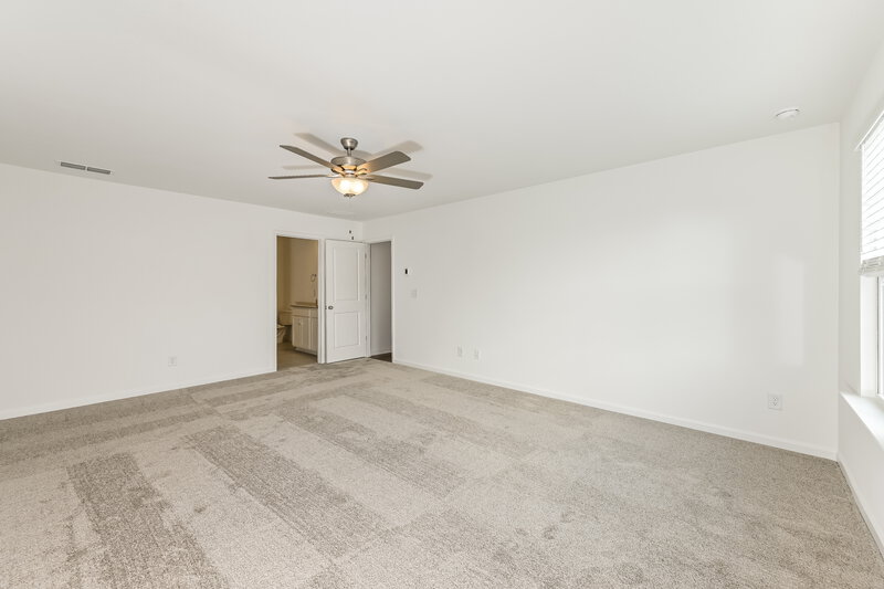 1,930/Mo, 3114 Whitman Ct SE Gainesville, GA 30507 Main Bedroom View 2