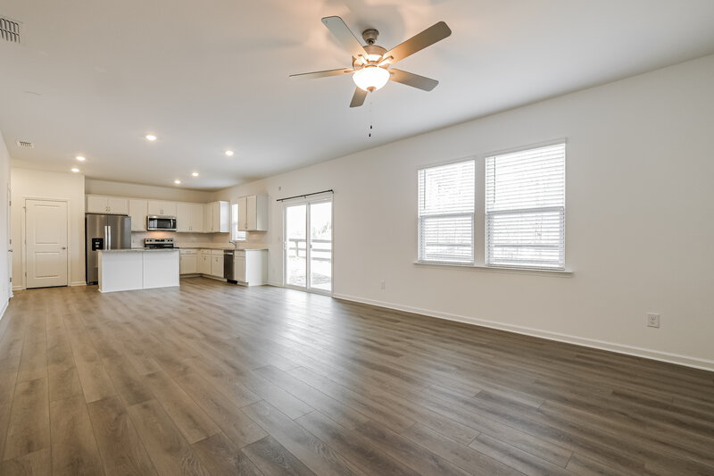 2,150/Mo, 3173 Bronte Ct SE Gainesville, GA 30507 Living Room View