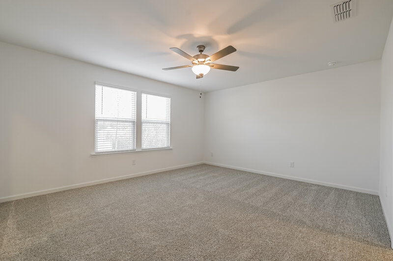 2,150/Mo, 3173 Bronte Ct SE Gainesville, GA 30507 Main Bedroom View