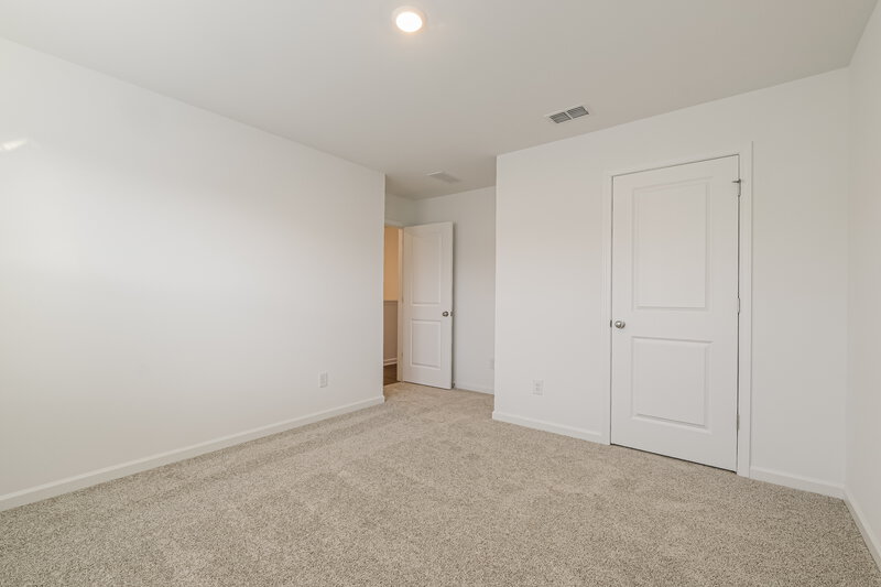 2,150/Mo, 3173 Bronte Ct SE Gainesville, GA 30507 Bedroom View 3