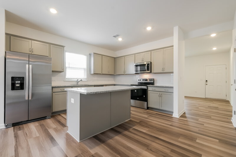 2,250/Mo, 3127 Whitman Ct SE Gainesville, GA 30507 Kitchen View 3