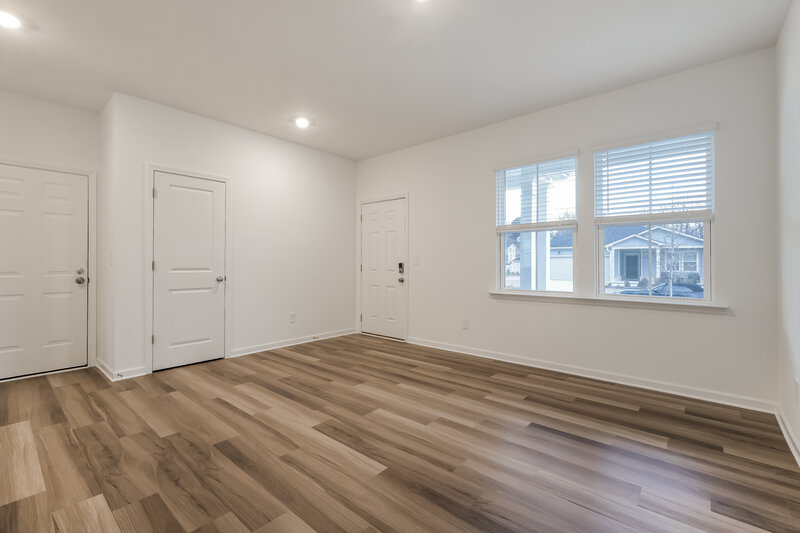 2,330/Mo, 3106 Whitman Ct SE Gainesville, GA 30507 Living Room View