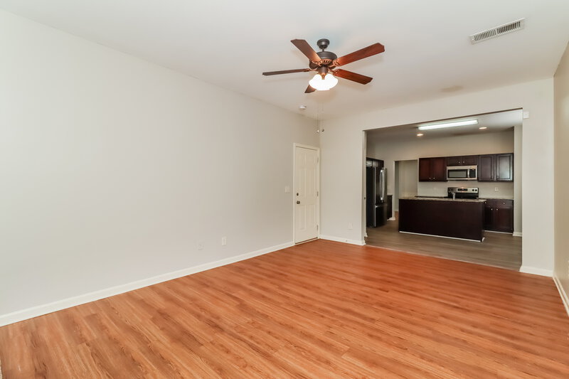 1,780/Mo, 38 Hamil Ct NW Cartersville, GA 30120 Living Room View 2