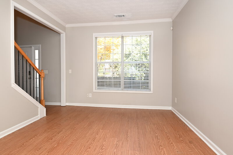 2,000/Mo, 101 Diamond Ridge Ave Canton, GA 30114 Living Room View