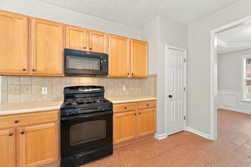 2,330/Mo, 2934 Cooper Woods Ln Loganville, GA 30052 Kitchen View
