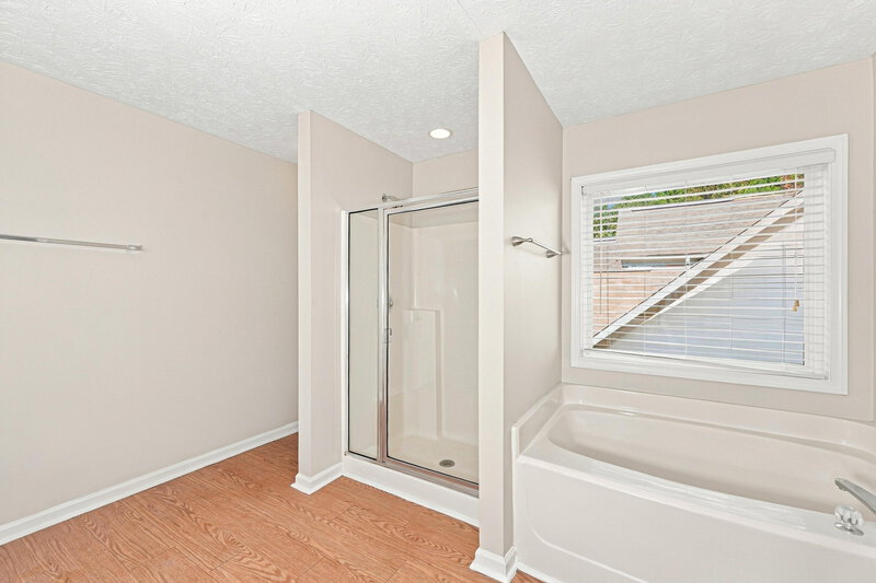 2,330/Mo, 2934 Cooper Woods Ln Loganville, GA 30052 Primary Bathroom View