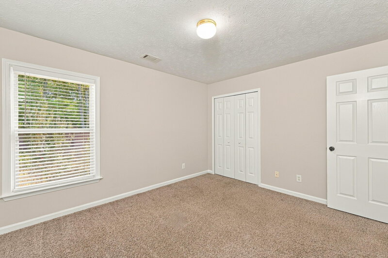 2,330/Mo, 2934 Cooper Woods Ln Loganville, GA 30052 Bedroom View 3