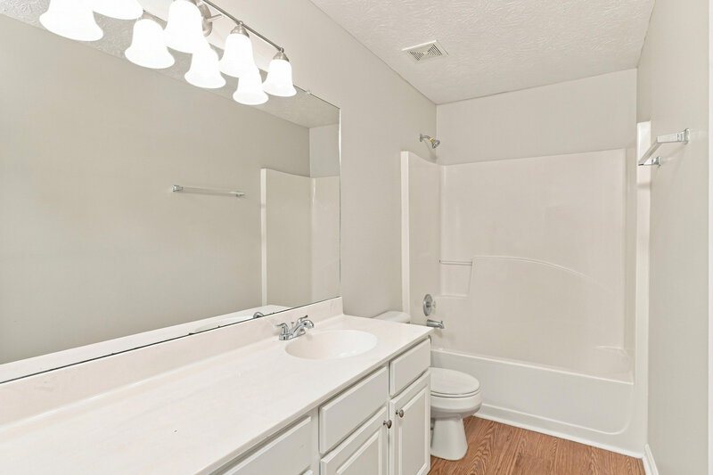 2,330/Mo, 2934 Cooper Woods Ln Loganville, GA 30052 Bathroom View