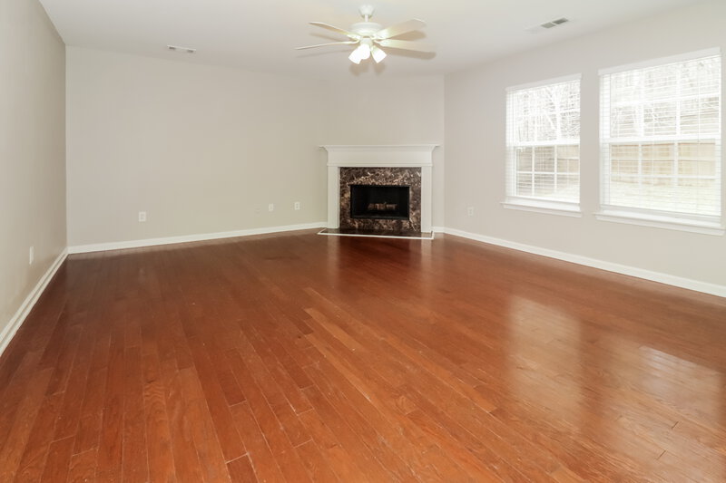 2,280/Mo, 3060 Whittier Way Cumming, GA 30040 Living Room View