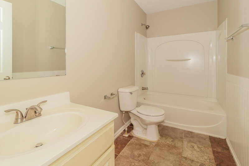 2,280/Mo, 3060 Whittier Way Cumming, GA 30040 Bathroom View