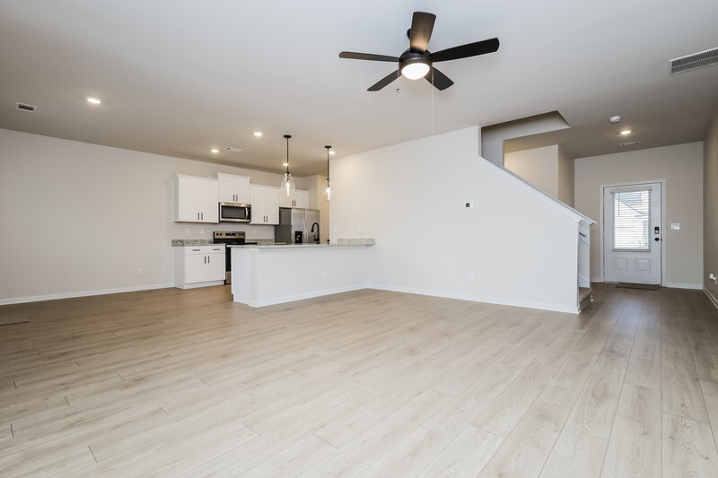 2,190/Mo, 711 Berkeley Dr Conyers, GA 30013 Living Room View