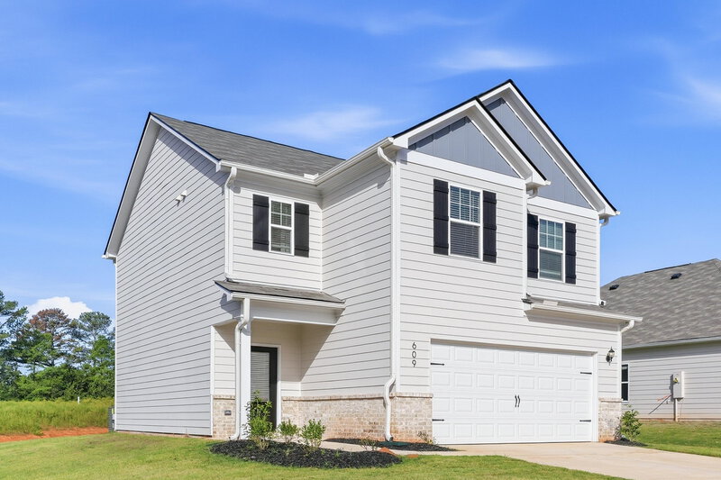 0/Mo, 609 Slate Rd Conyers, GA 30013 Front View