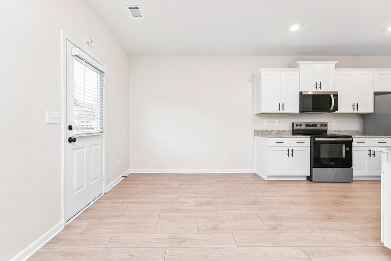 0/Mo, 609 Slate Rd Conyers, GA 30013 Breakfast Nook View