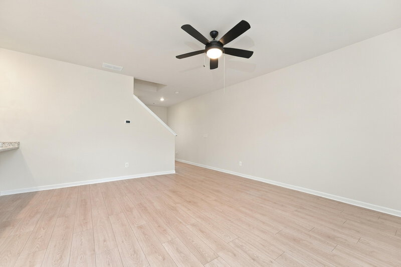 2,190/Mo, 631 Slate Rd Conyers, GA 30013 Living Room View