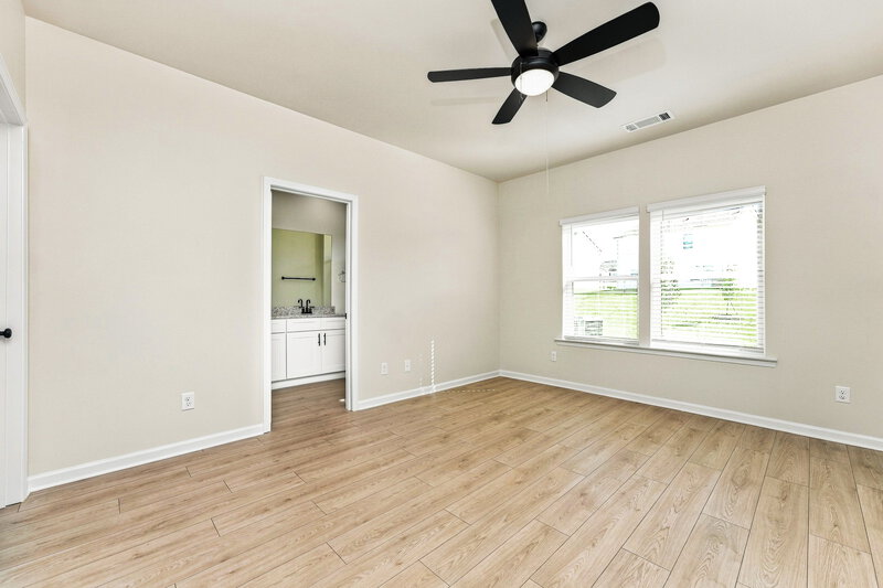 2,305/Mo, 614 Slate Rd Conyers, GA 30013 Primary Bedroom View