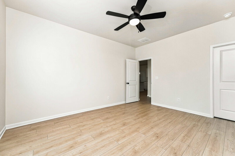 2,305/Mo, 614 Slate Rd Conyers, GA 30013 Primary Bedroom View 2