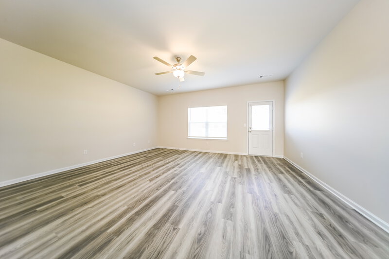 2,395/Mo, 1452 Sodbuster Dr Locust Grove, GA 30248 Living Room View 2