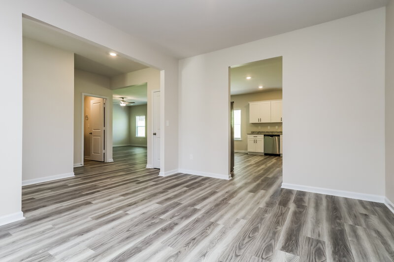 2,350/Mo, 1436 Sodbuster Dr Locust Grove, GA 30248 Dining Room View