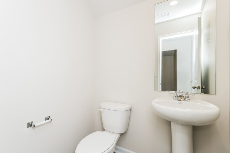2,350/Mo, 1436 Sodbuster Dr Locust Grove, GA 30248 Powder Room View