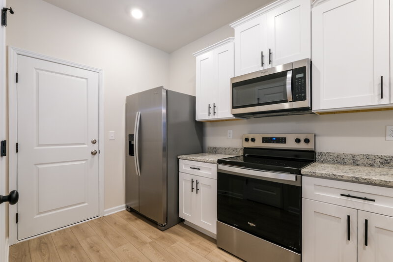 1,920/Mo, 148 Sunfish Cir Jefferson, GA 30549 Kitchen View 2