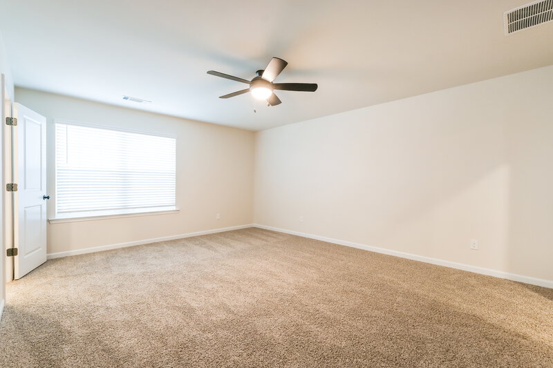 1,920/Mo, 148 Sunfish Cir Jefferson, GA 30549 Main Bedroom View 2