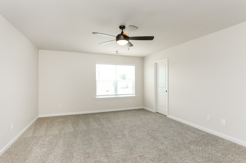 1,860/Mo, 203 Darter Ct Jefferson, GA 30549 Main Bedroom View