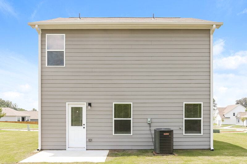 1,860/Mo, 203 Darter Ct Jefferson, GA 30549 Rear View