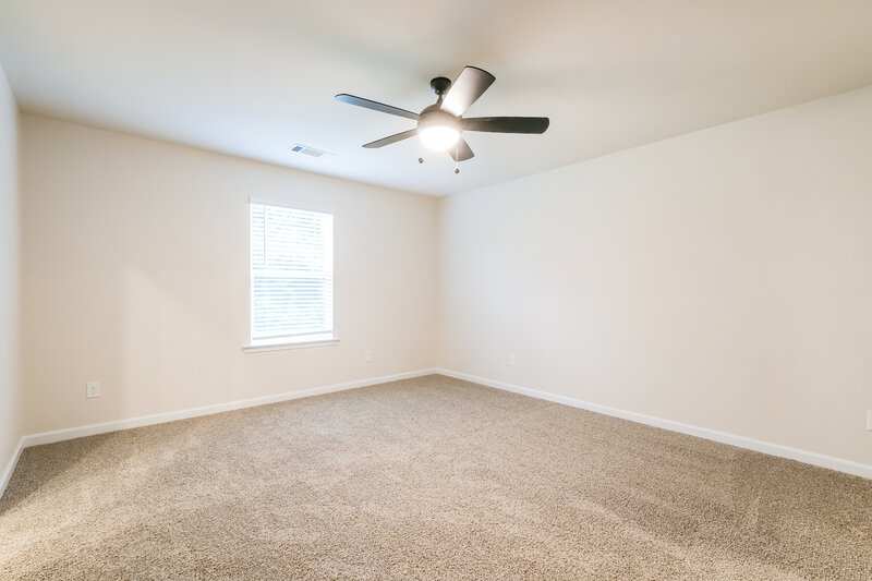 1,965/Mo, 134 Sunfish Cir Jefferson, GA 30549 Main Bedroom View