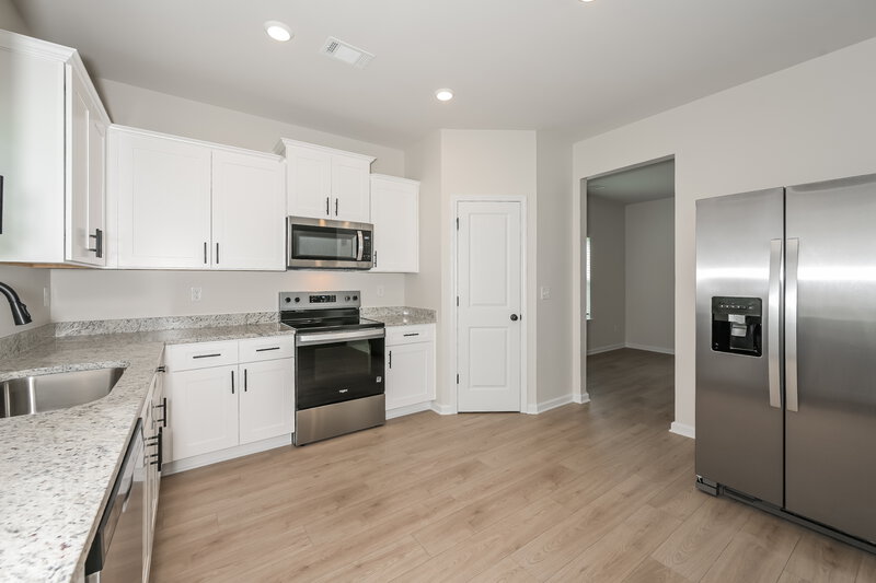 2,195/Mo, 120 Sunfish Cir Jefferson, GA 30549 Kitchen View 2
